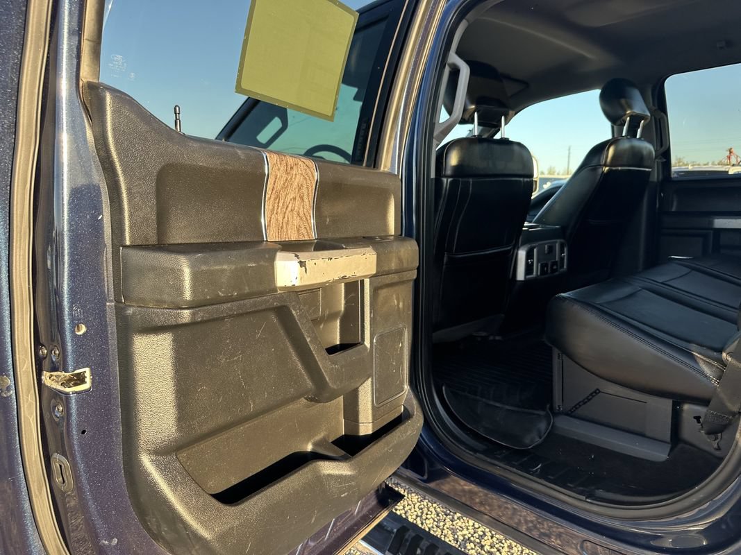 Used 2018 Ford F250 Lariat w/ Lariat Value Package AWD/4WD image 27