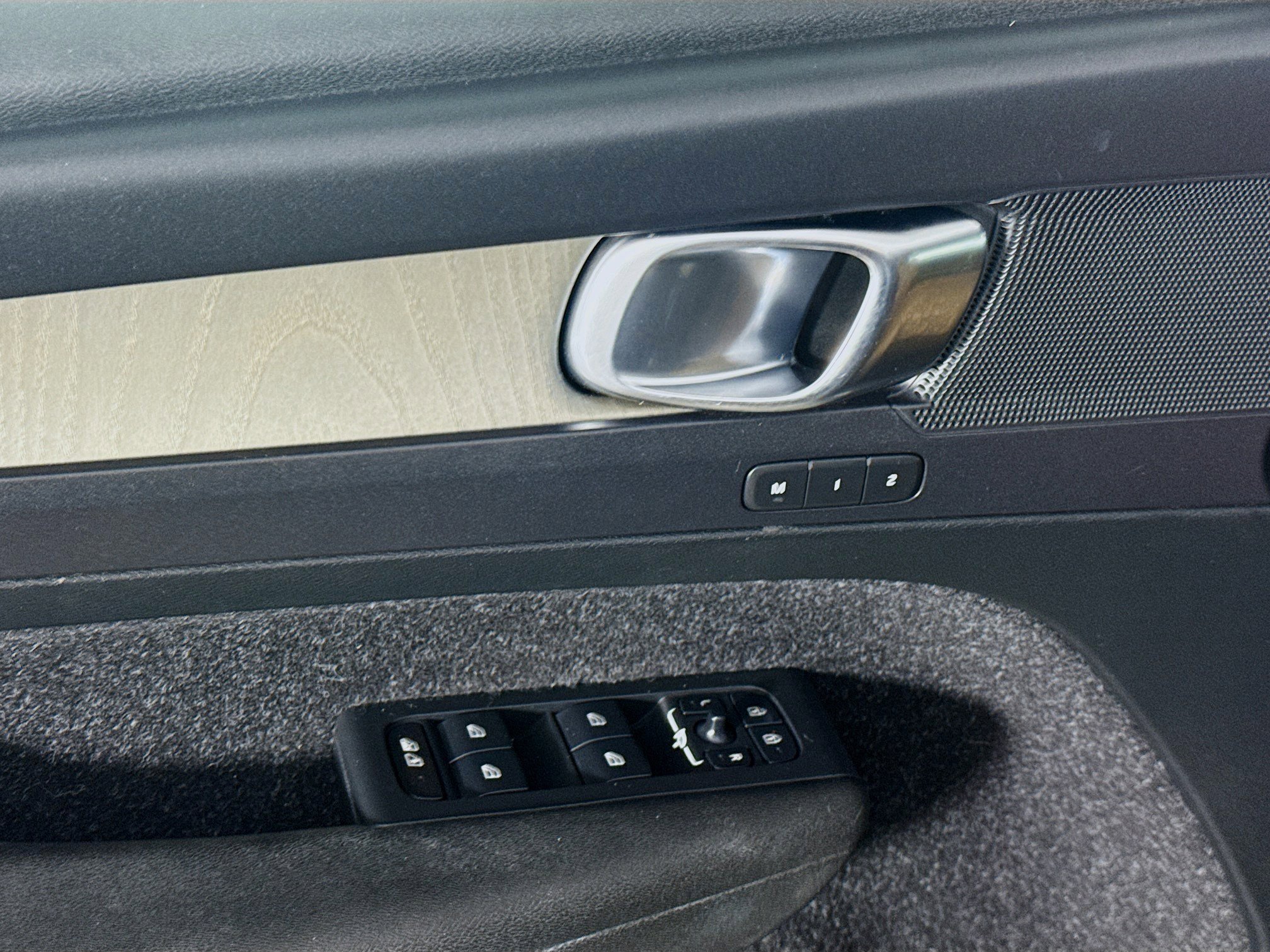 Used 2020 Volvo XC40 T5 Inscription image 24