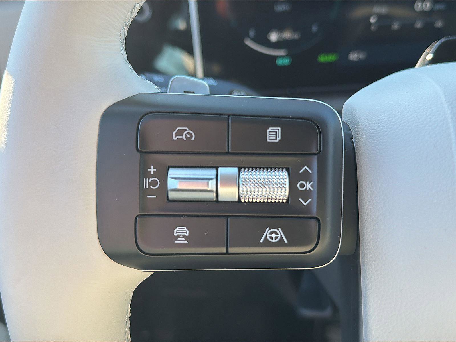 Used 2026 Hyundai Santa Fe Limited image 22