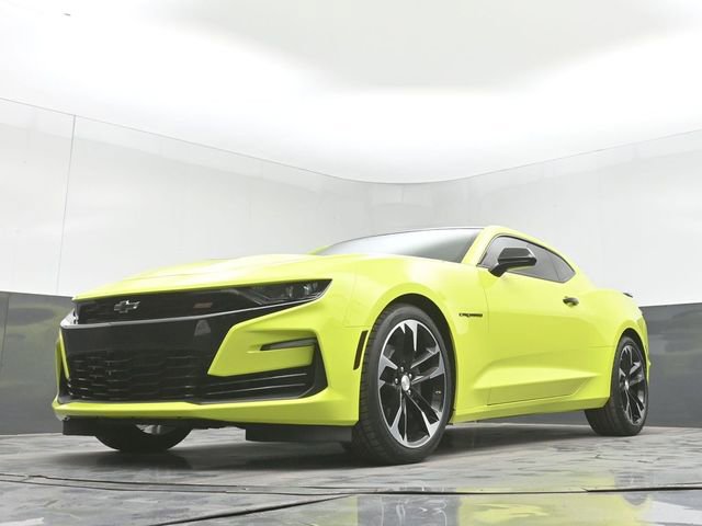 Used 2021 Chevrolet Camaro SS image 39