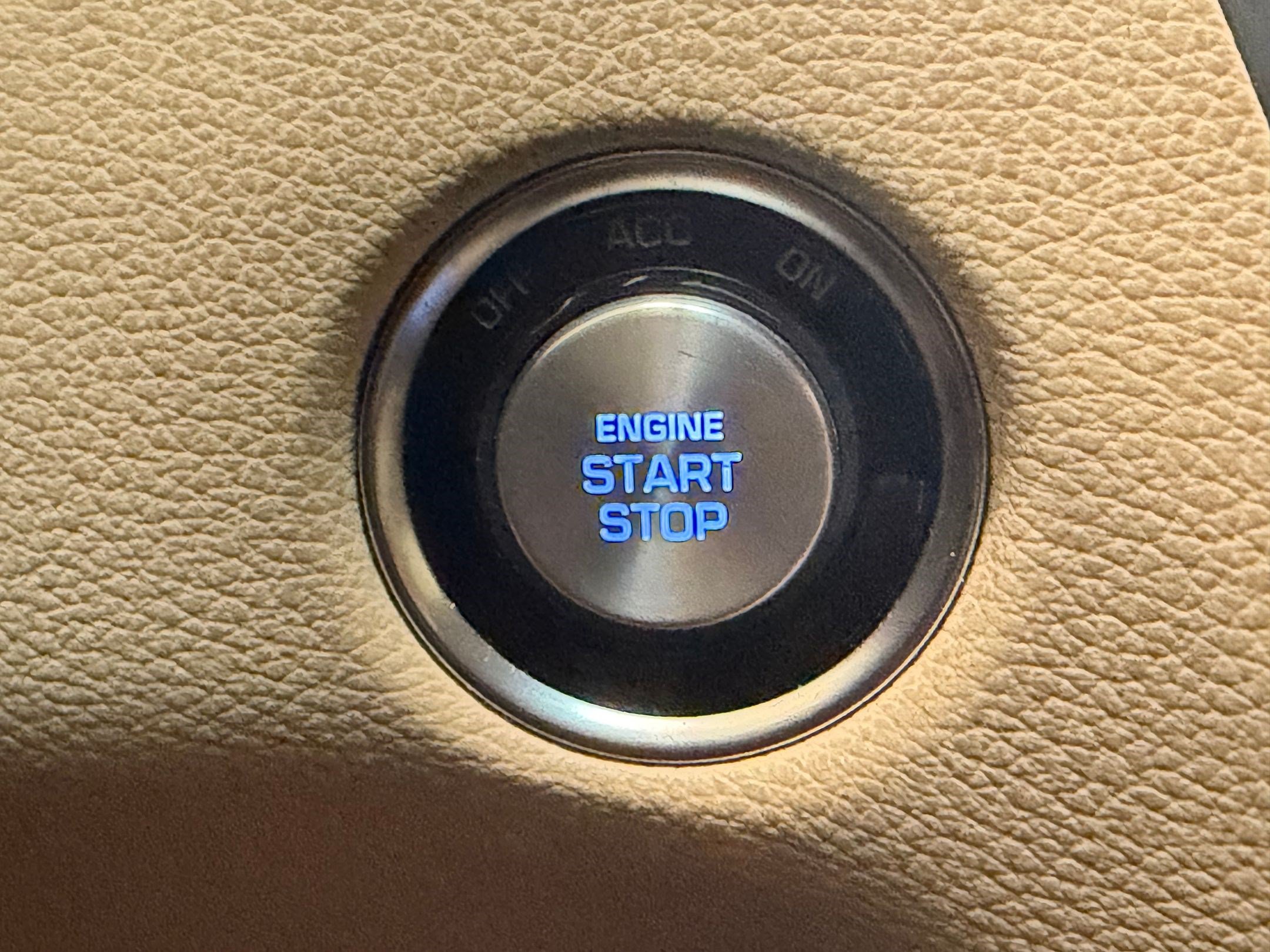 Used 2020 Genesis G80 3.8 RWD image 17