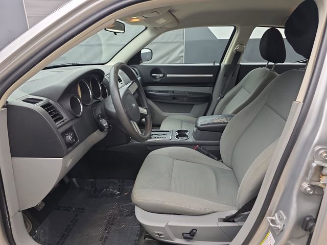 Used 2010 Dodge Charger SXT RWD image 17
