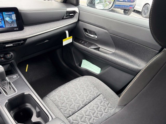 New 2026 Nissan Kicks SV w/ Cold Weather Package FWD image 32