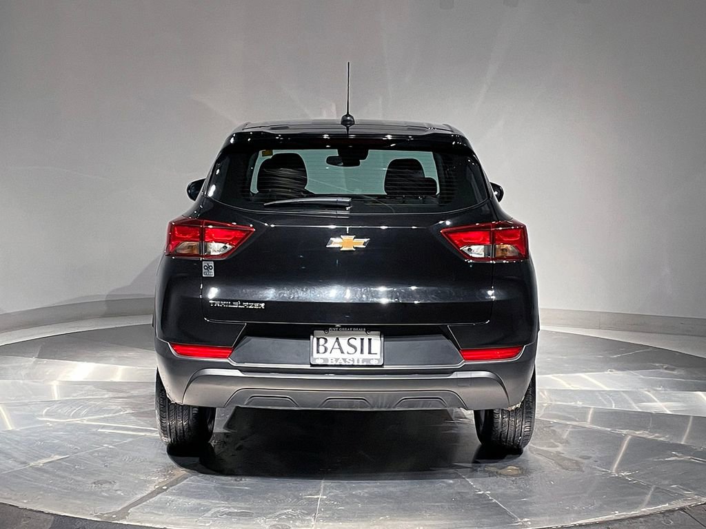 Used 2023 Chevrolet TrailBlazer LS image 12