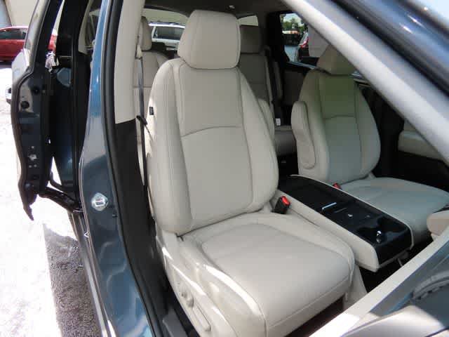 New 2027 Honda Odyssey EX-L image 17