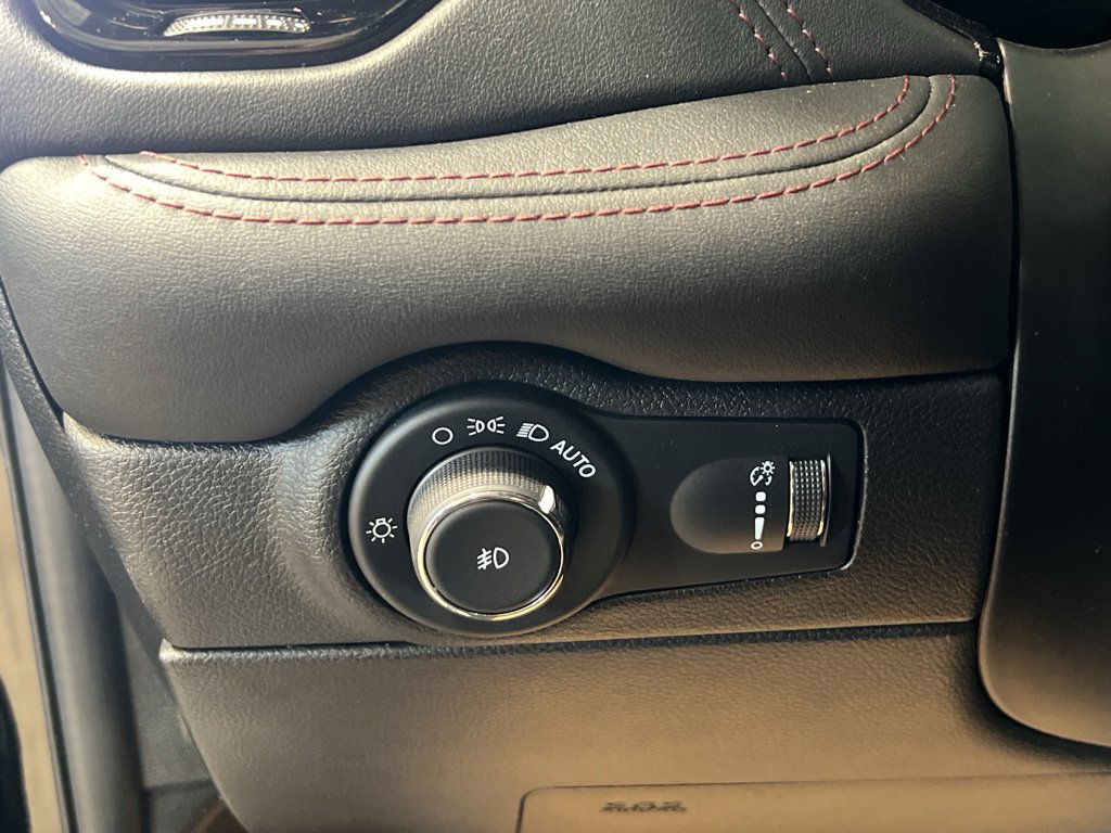 Used 2022 Dodge Durango R/T image 14