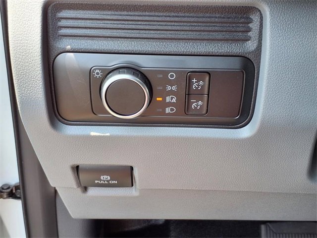 New 2025 Ford F550 4x4 Crew Cab image 13