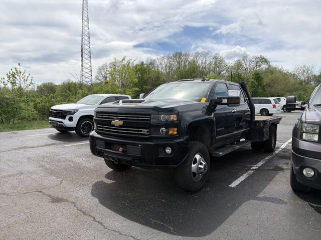 Used 2019 Chevrolet Silverado 3500 LTZ w/ Duramax Plus Package AWD/4WD image 4