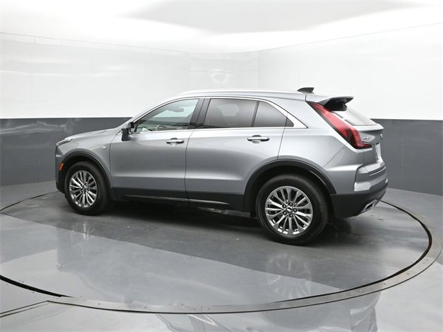 Used 2024 Cadillac XT4 Premium Luxury image 5