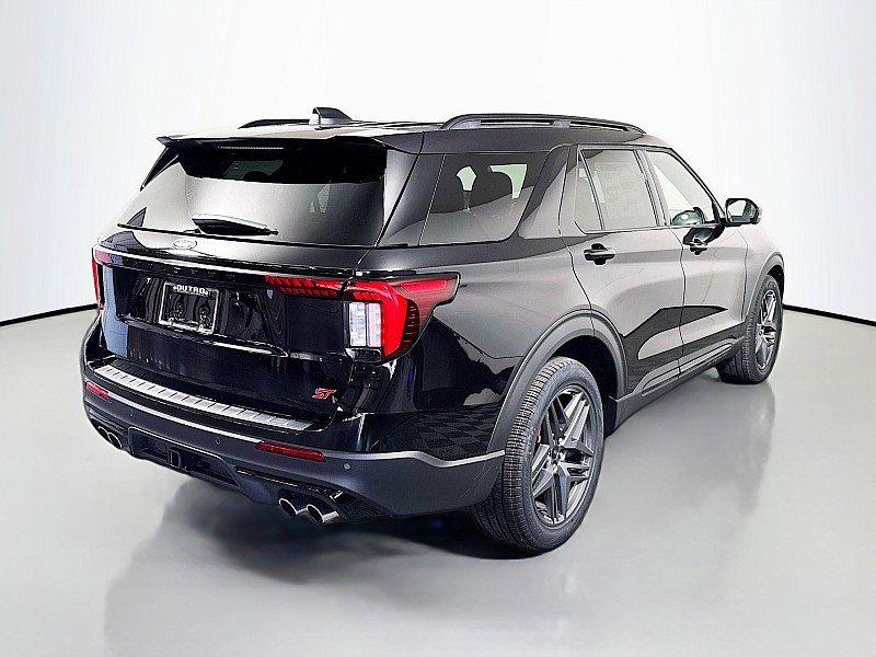 Used 2026 Ford Explorer ST w/ Sun And Sound Package image 7