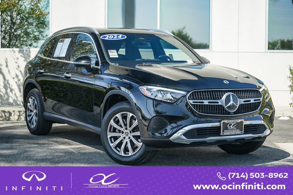 Used 2024 Mercedes-Benz GLC 300 image 1