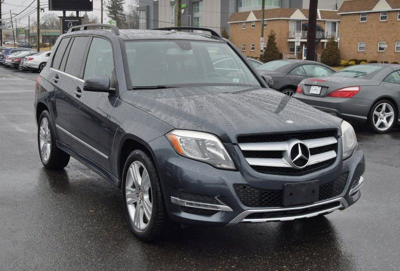 Used 2015 Mercedes-Benz GLK 350 4MATIC image 9