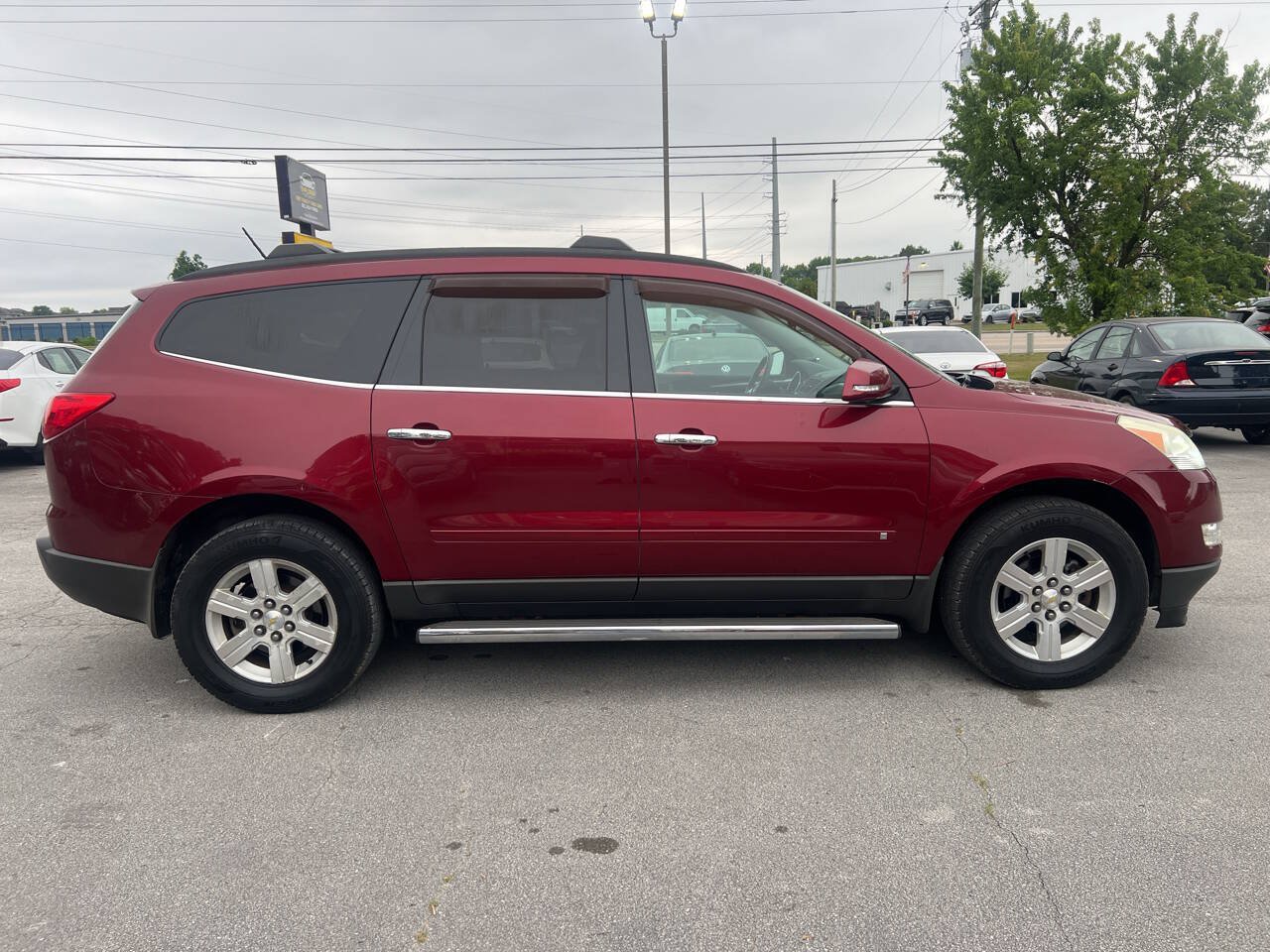 Used 2010 Chevrolet Traverse LT AWD/4WD image 5