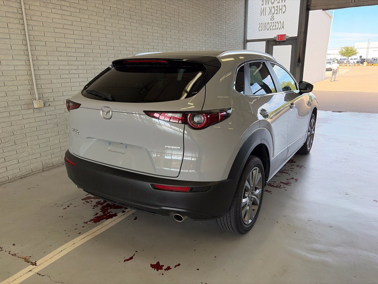 Used 2025 MAZDA CX-30 AWD 2.5 S w/ Preferred Package image 3