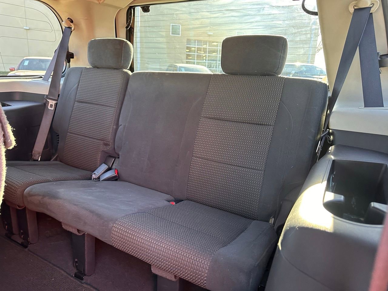 Used 2011 Nissan Armada SV image 18