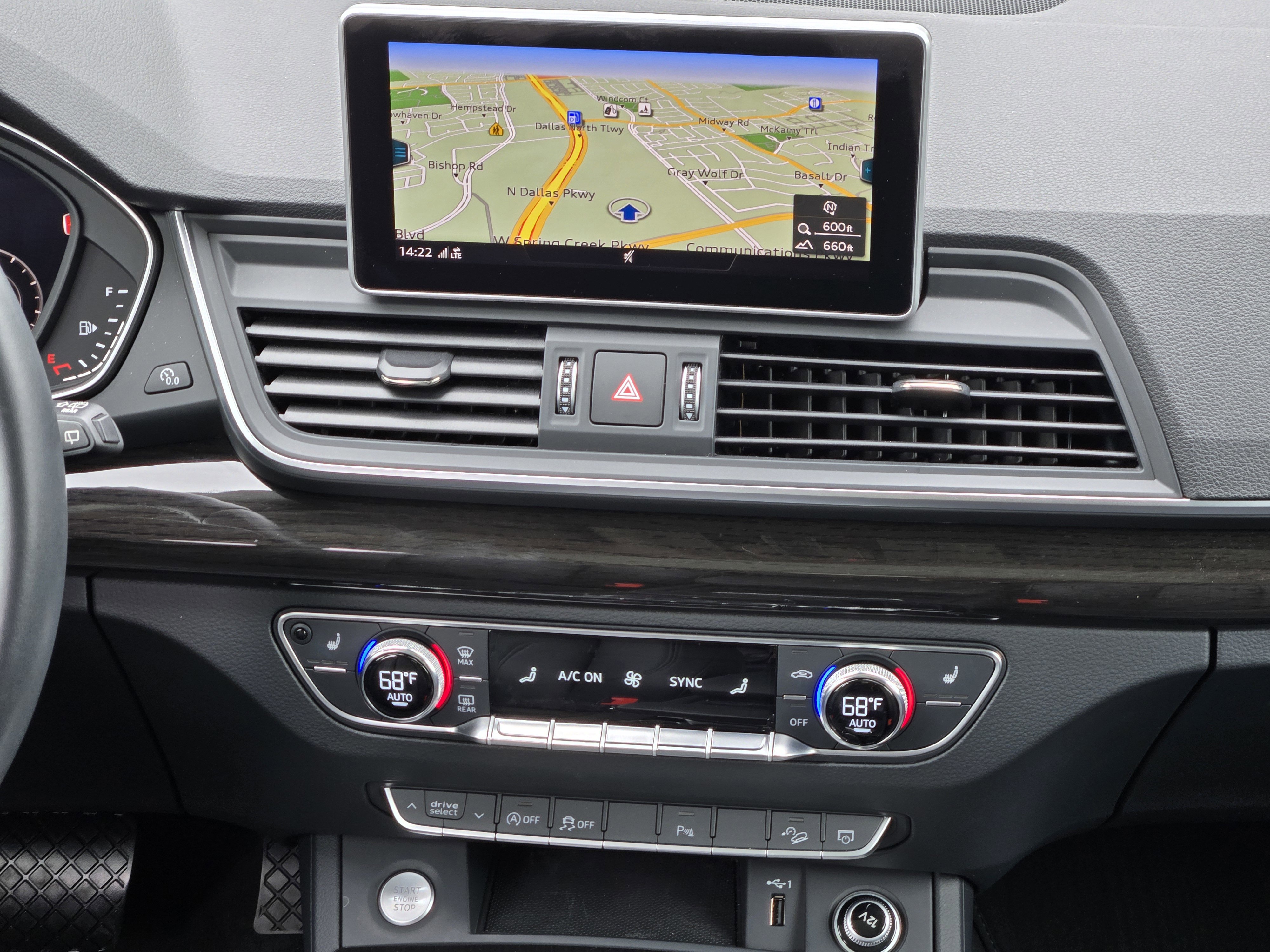 Used 2018 Audi Q5 2.0T Premium Plus AWD/4WD image 22