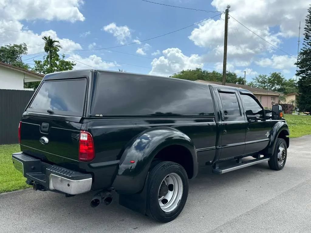 Used 2015 Ford F450 Lariat w/ Lariat Chrome Package AWD/4WD image 4