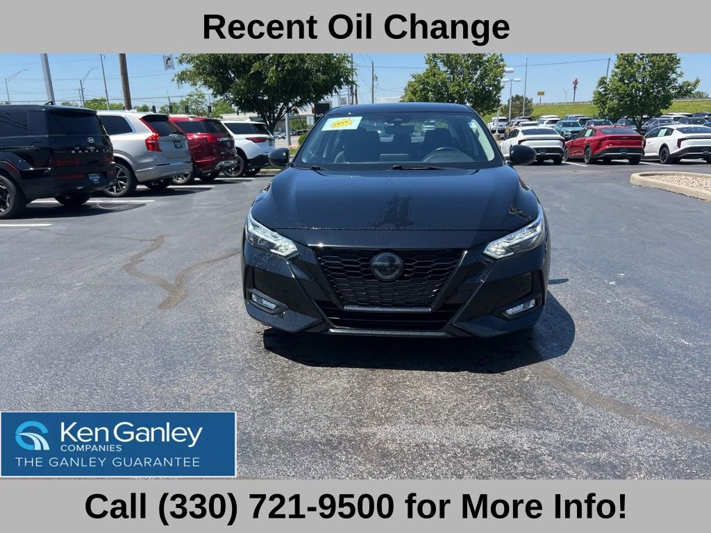Used 2022 Nissan Sentra SR w/ Midnight Edition FWD image 3