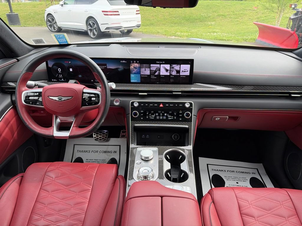 Used 2025 Genesis GV80 3.5T e-SC AWD/4WD image 7
