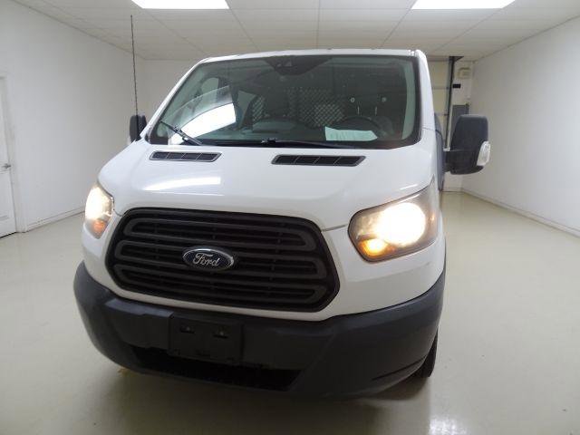Used 2016 Ford Transit 150 130 Low Roof RWD image 9