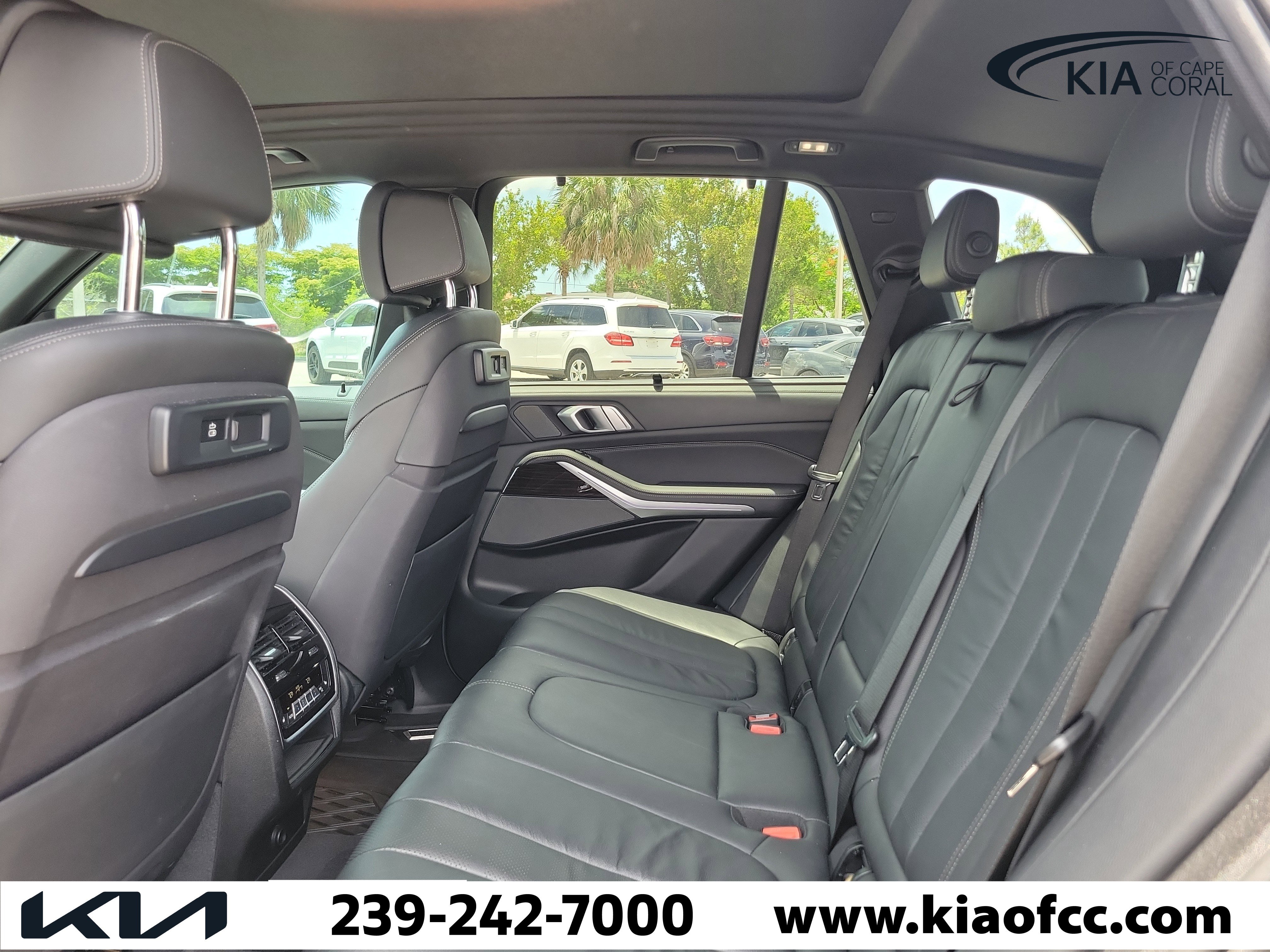 Used 2019 BMW X5 xDrive50i AWD/4WD image 17