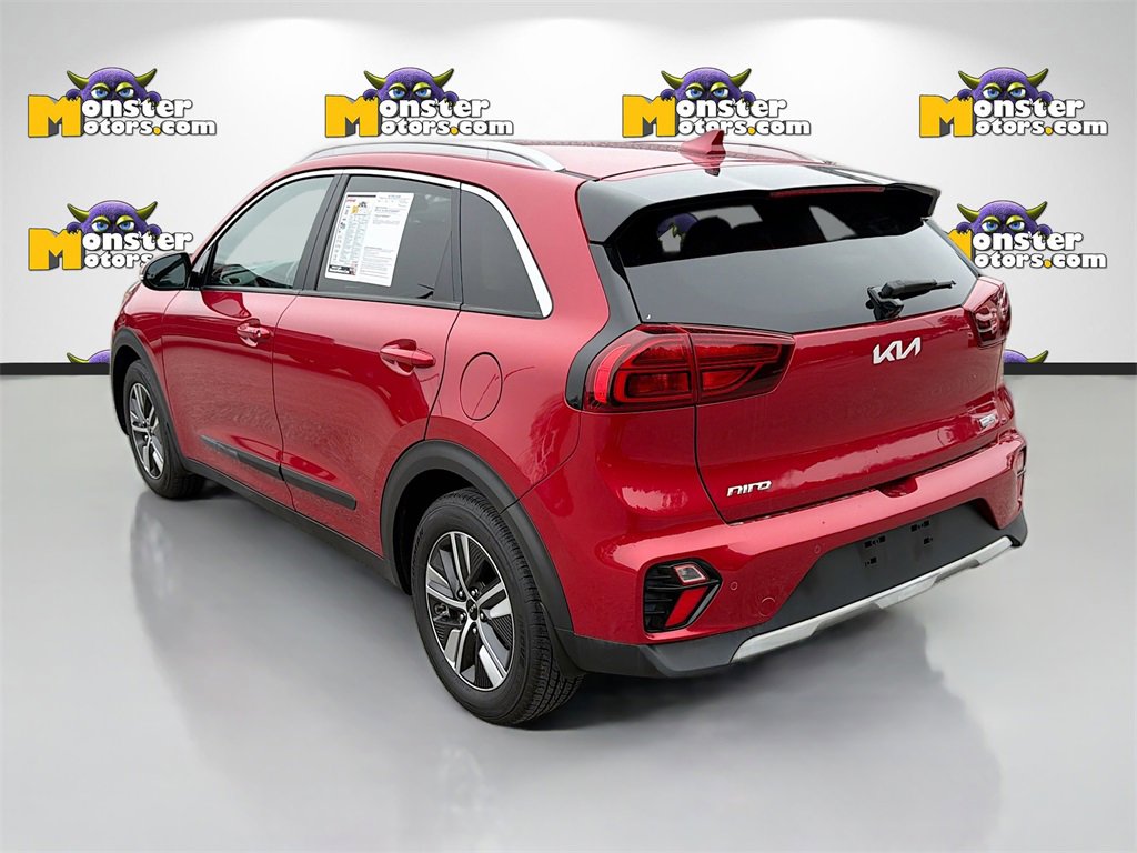 Used 2022 Kia Niro EX Premium image 7