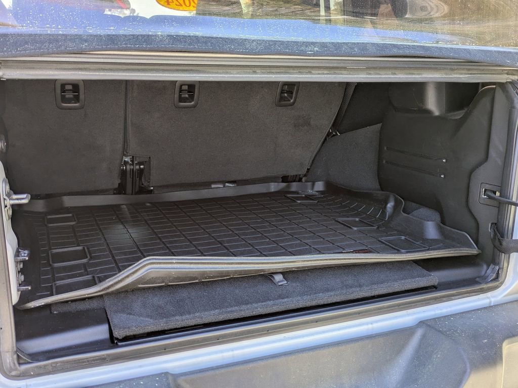 Used 2024 Jeep Wrangler Unlimited Sport image 13