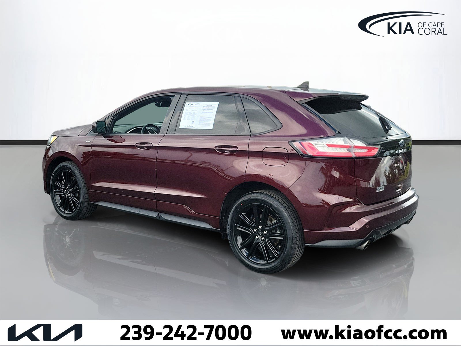 Used 2021 Ford Edge ST-Line FWD image 4