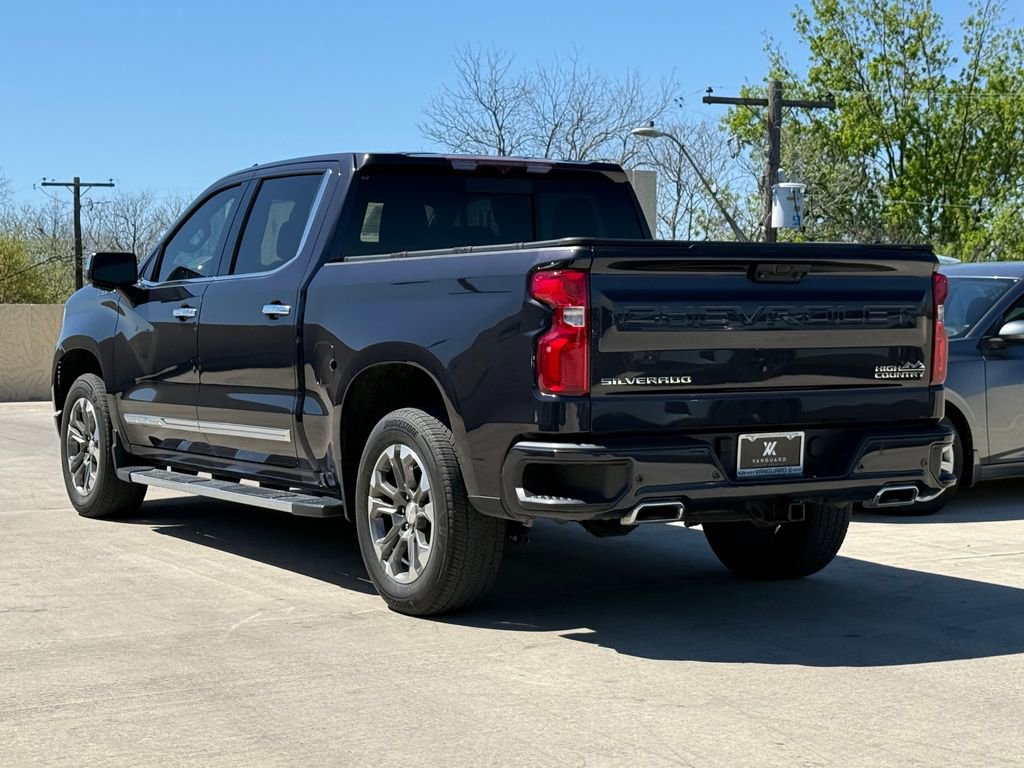Used 2023 Chevrolet Silverado 1500 High Country image 10