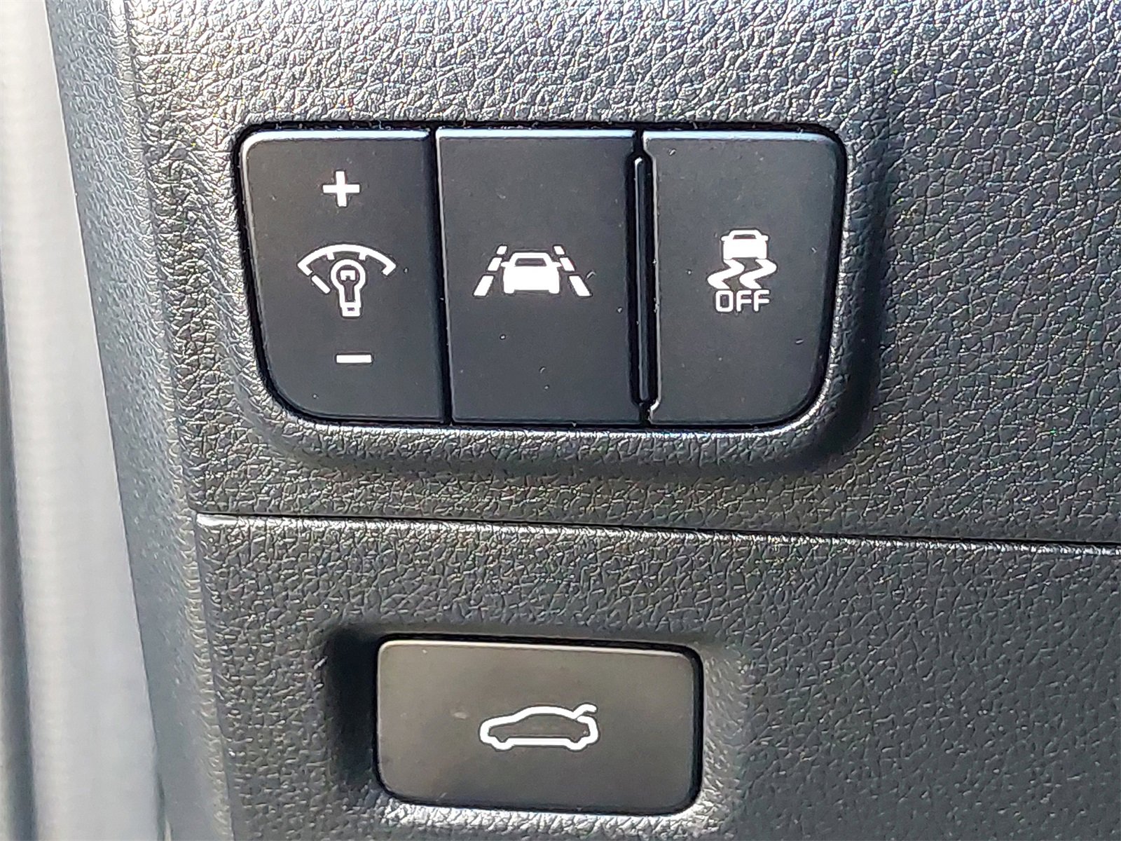 Used 2022 Kia K5 LXS image 29