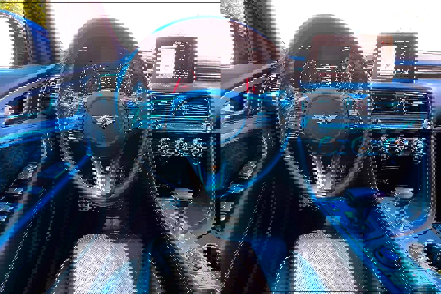 Used 2019 Genesis G70 2.0T Advanced w/ Sport Package image 6