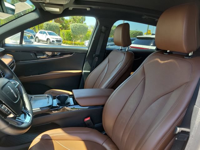 Certified 2023 Lincoln Nautilus Reserve AWD/4WD image 10