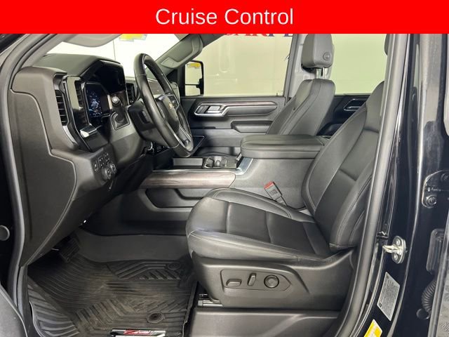 Used 2024 Chevrolet Silverado 2500 LTZ w/ LTZ Texas Edition image 12