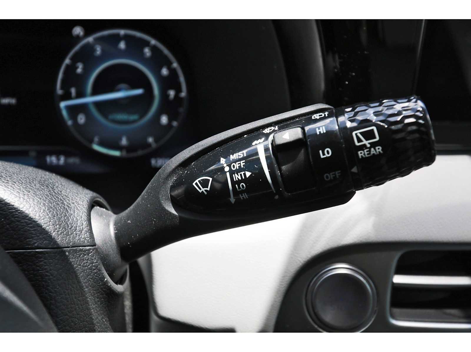 Used 2025 Hyundai Palisade SEL FWD image 19