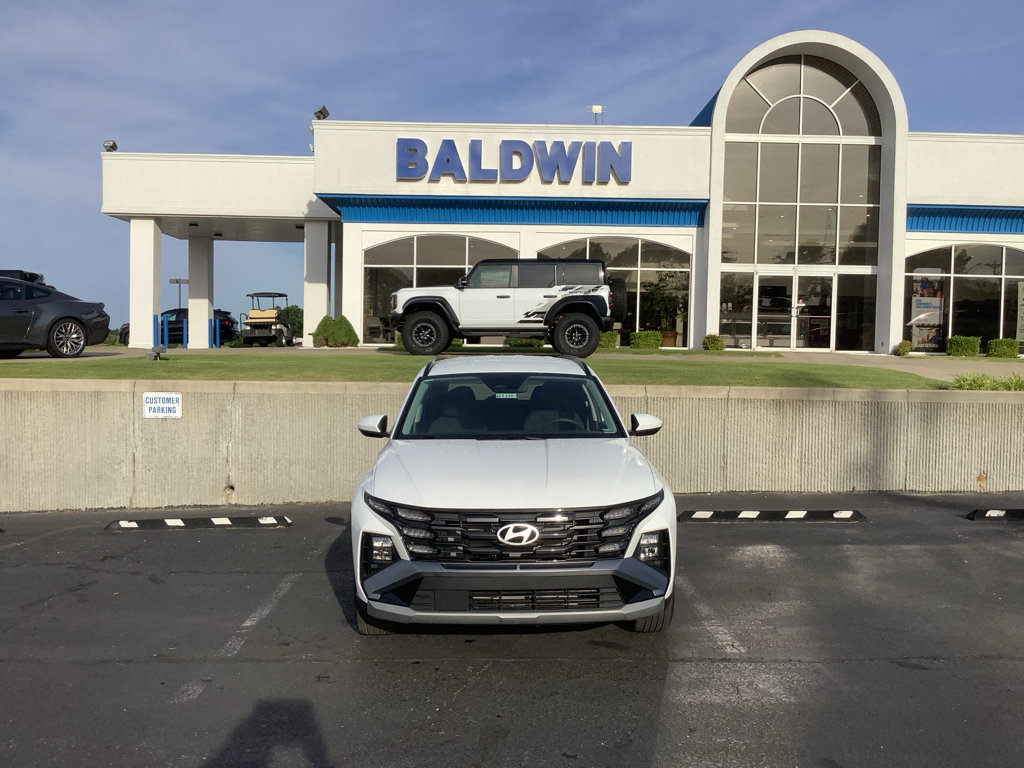 Used 2025 Hyundai Tucson SEL FWD image 2