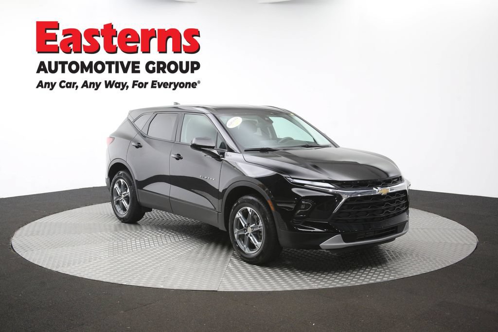 Used 2025 Chevrolet Blazer LT FWD image 51