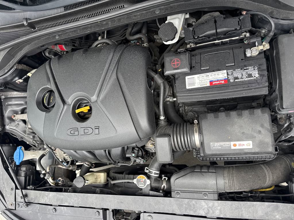 Used 2019 Hyundai Elantra GT FWD image 35
