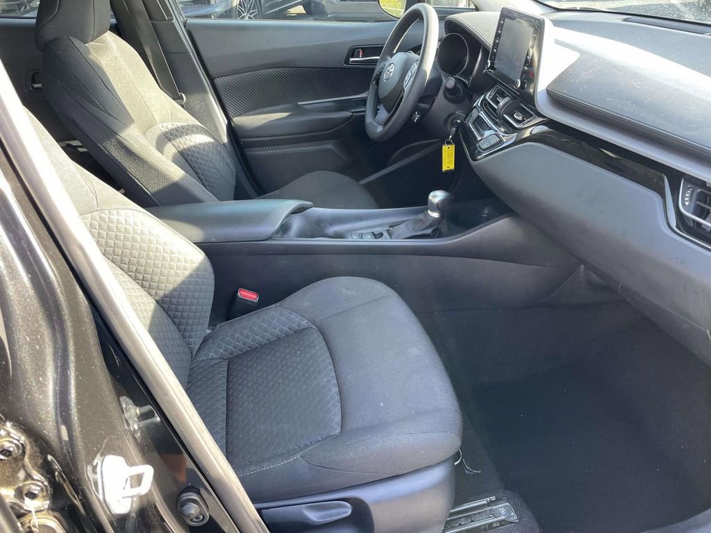 Used 2021 Toyota C-HR LE image 44