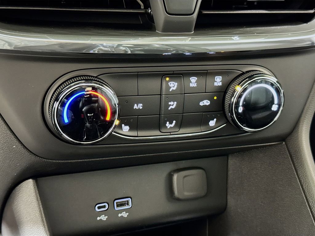 New 2026 Buick Encore GX Preferred w/ Comfort Package image 9