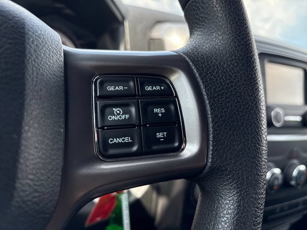 Used 2024 RAM 1500 Warlock RWD image 12