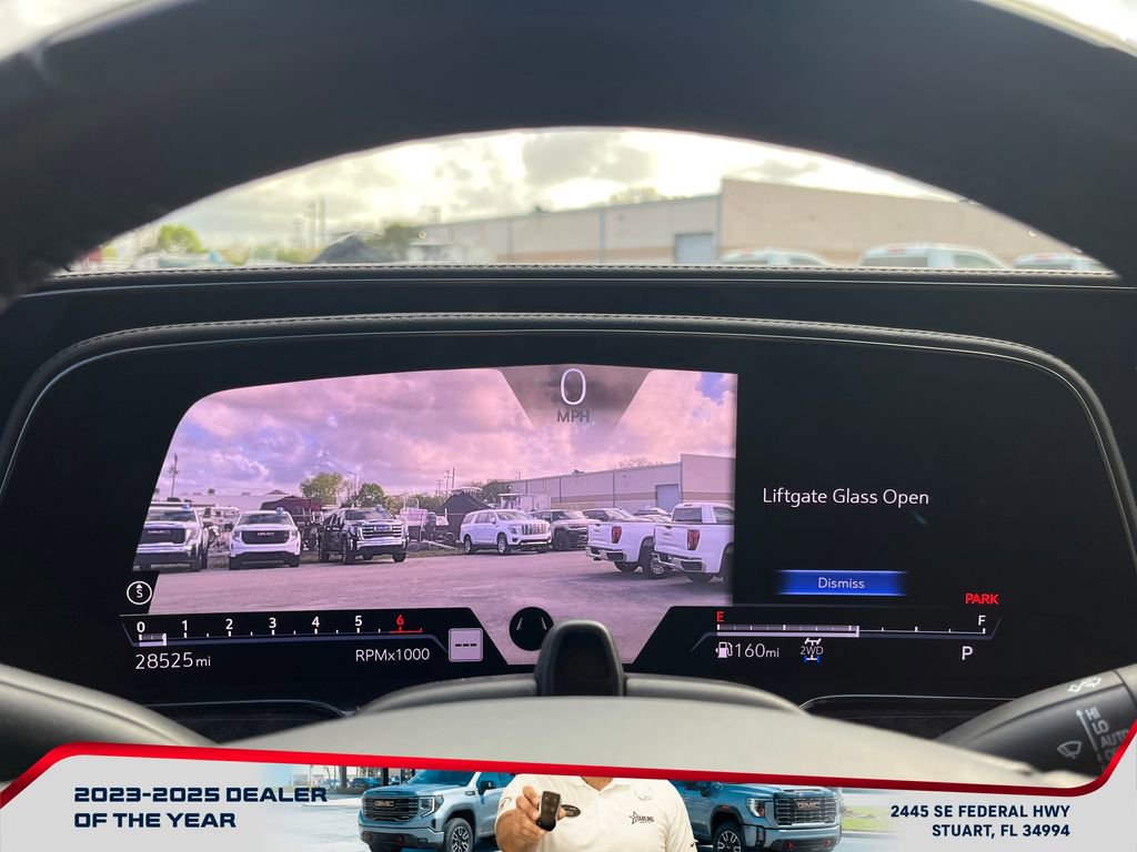 Used 2023 Cadillac Escalade ESV Premium Luxury image 30