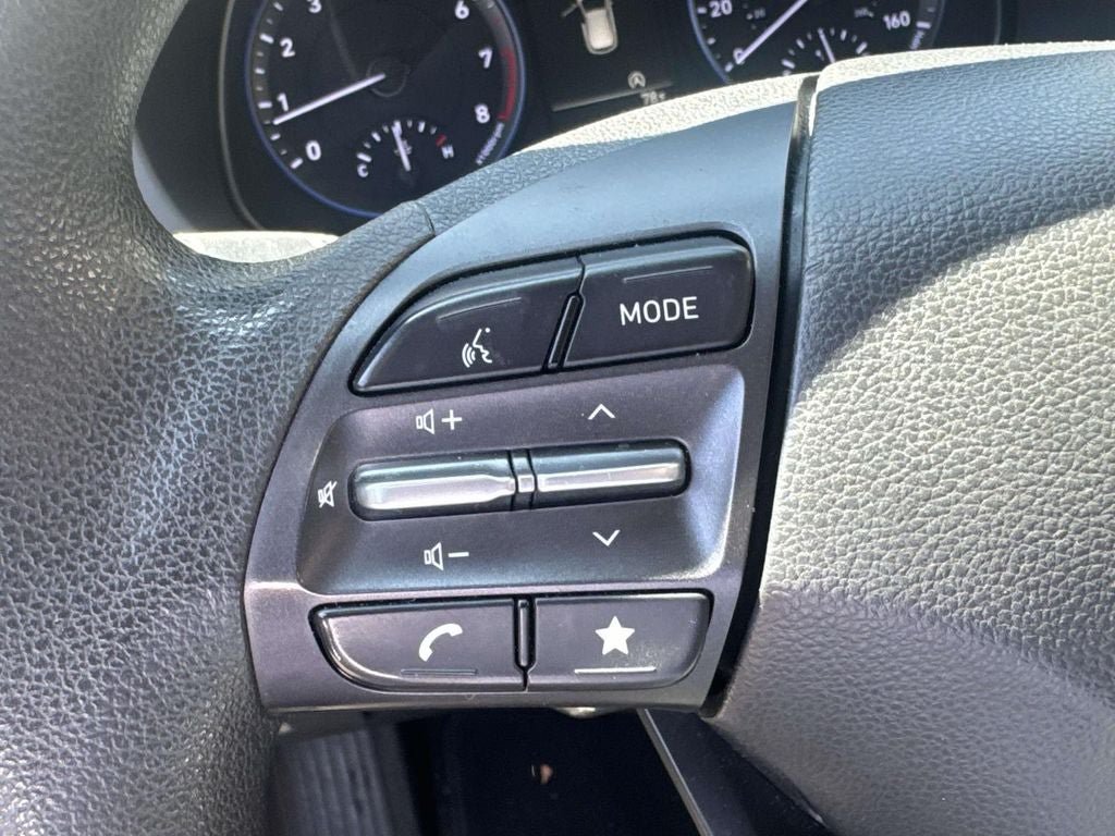 Used 2022 Hyundai Kona SE w/ Cargo Package AWD/4WD image 22