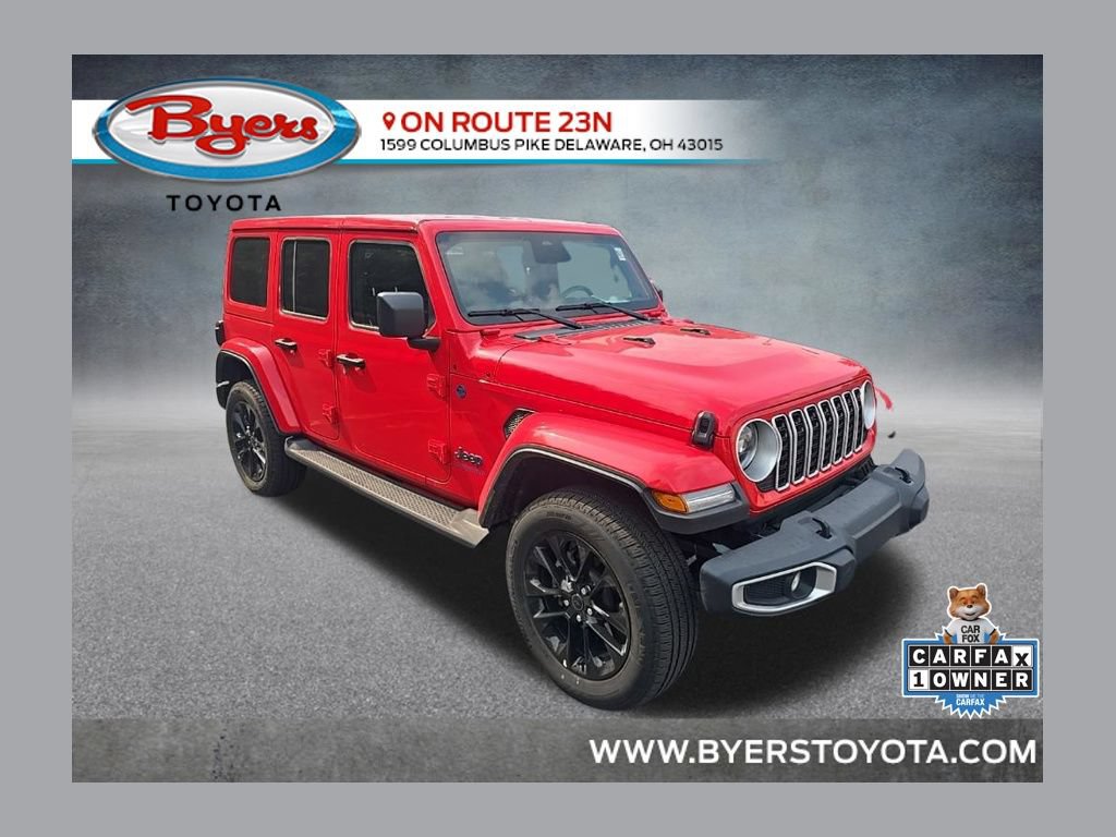 Used 2025 Jeep Wrangler Unlimited Sahara AWD/4WD image 1