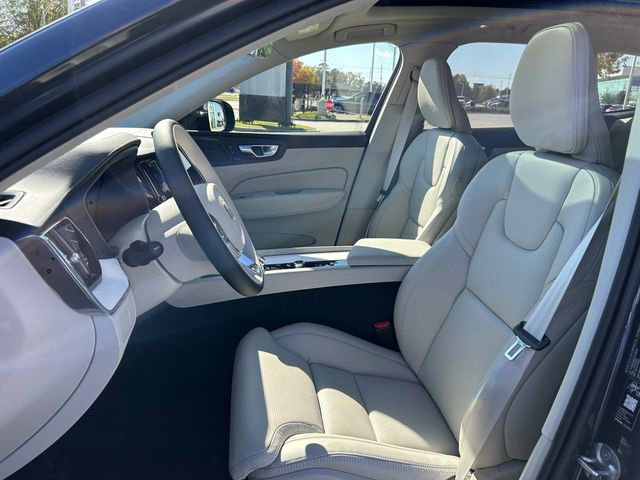 New 2026 Volvo XC60 B5 Ultra w/ Climate Package image 16