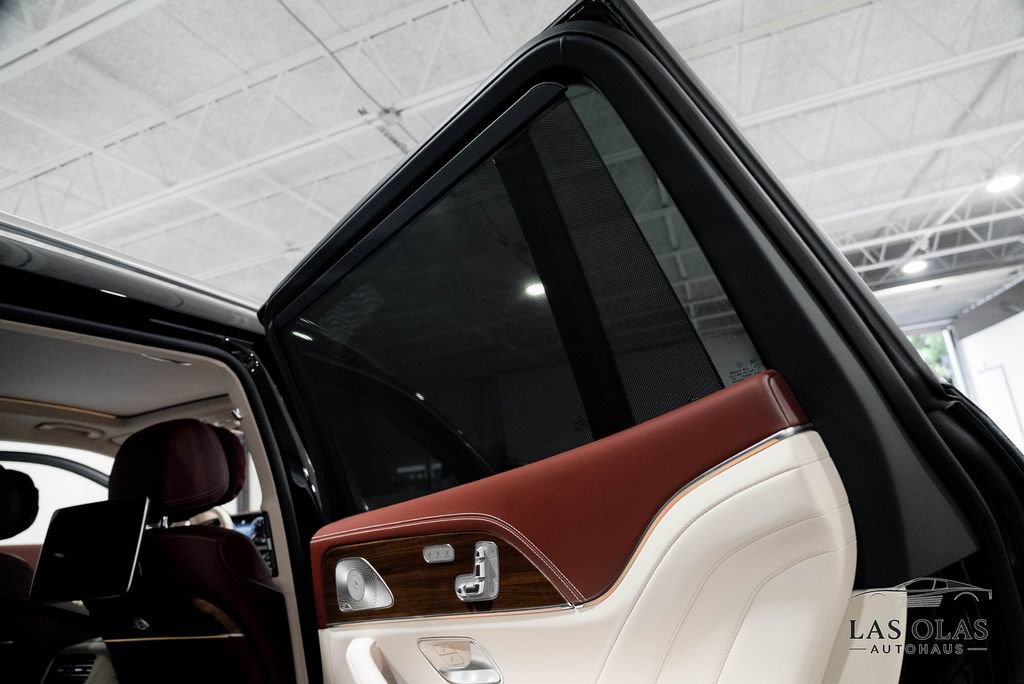 Used 2026 Mercedes-Benz Maybach GLS 600 4MATIC image 62