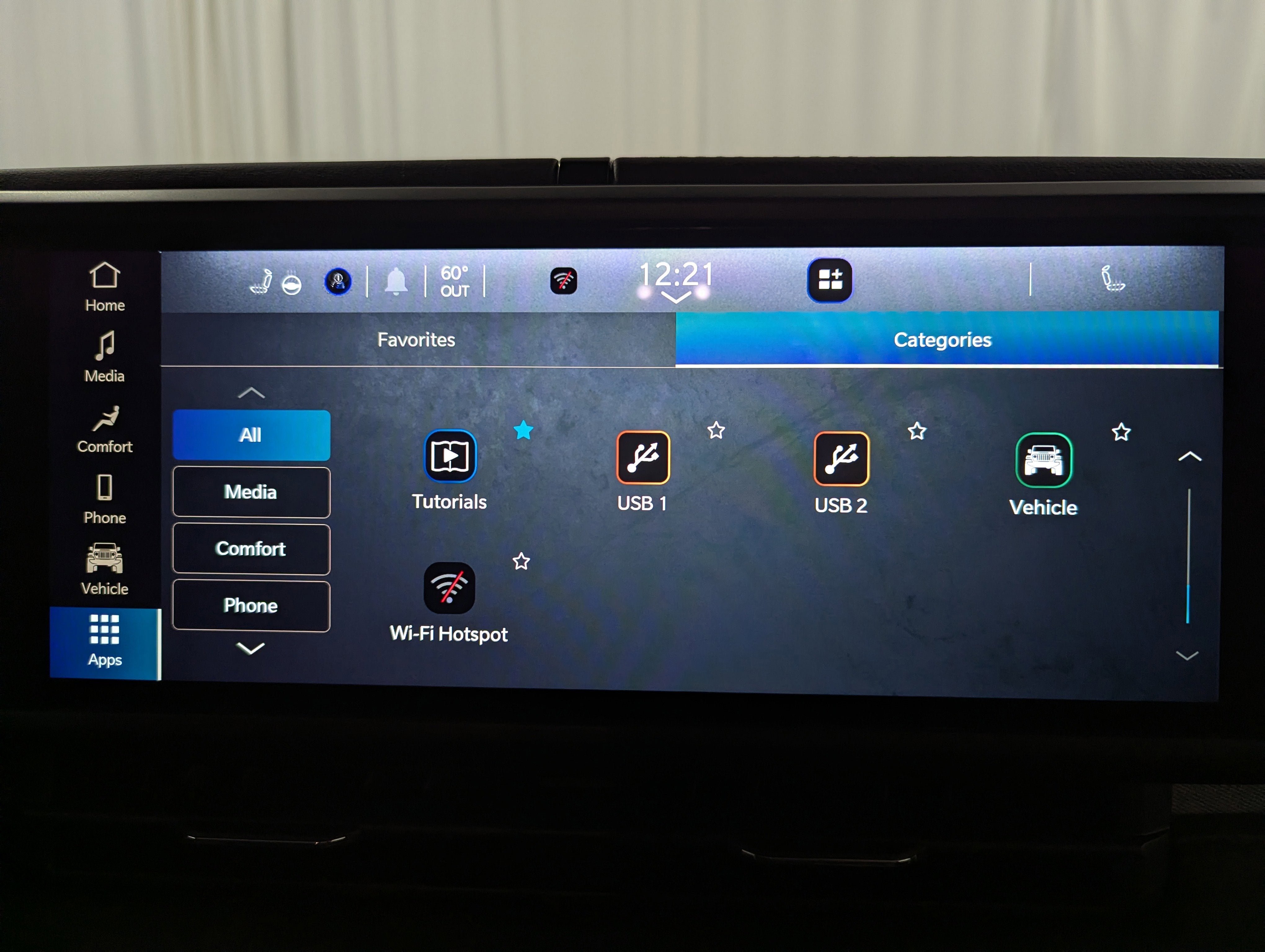Used 2025 Jeep Wrangler Unlimited Sahara image 27