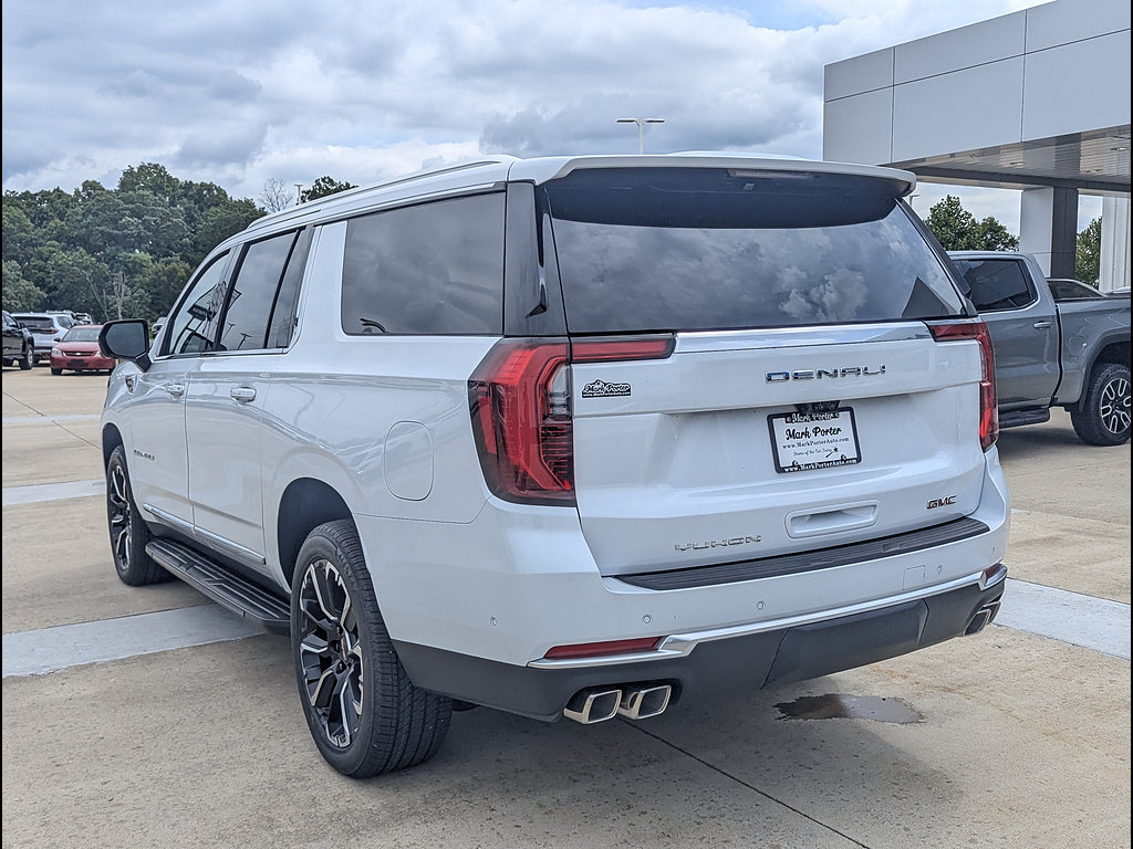 New 2026 GMC Yukon XL Denali w/ Advanced Technology Package AWD/4WD image 8