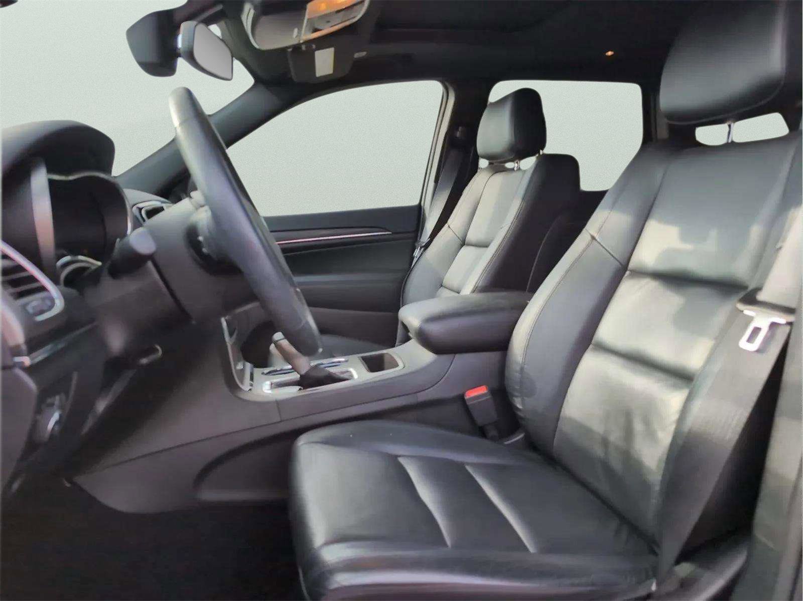 Used 2021 Jeep Grand Cherokee Limited image 10