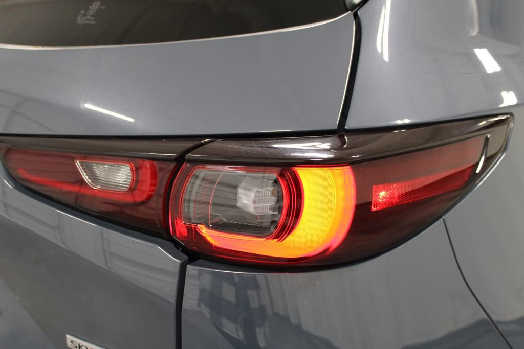 Used 2024 MAZDA CX-5 Carbon Edition image 27