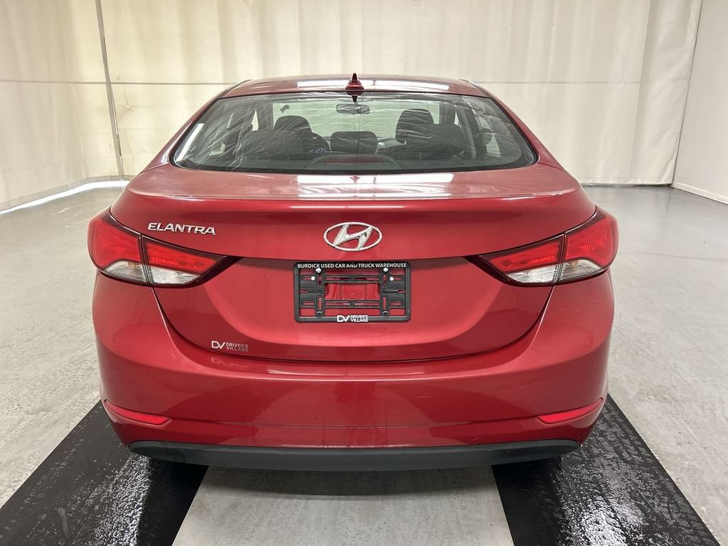 Used 2016 Hyundai Elantra Value Edition FWD image 21